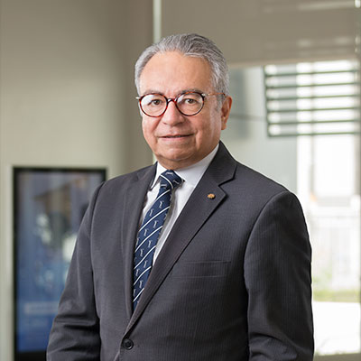 Julio Bustamante